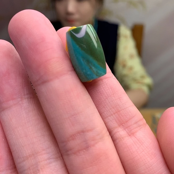 绿松石未镶嵌原矿