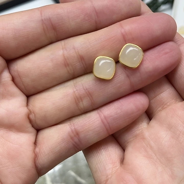 和田玉银S925镶嵌耳饰