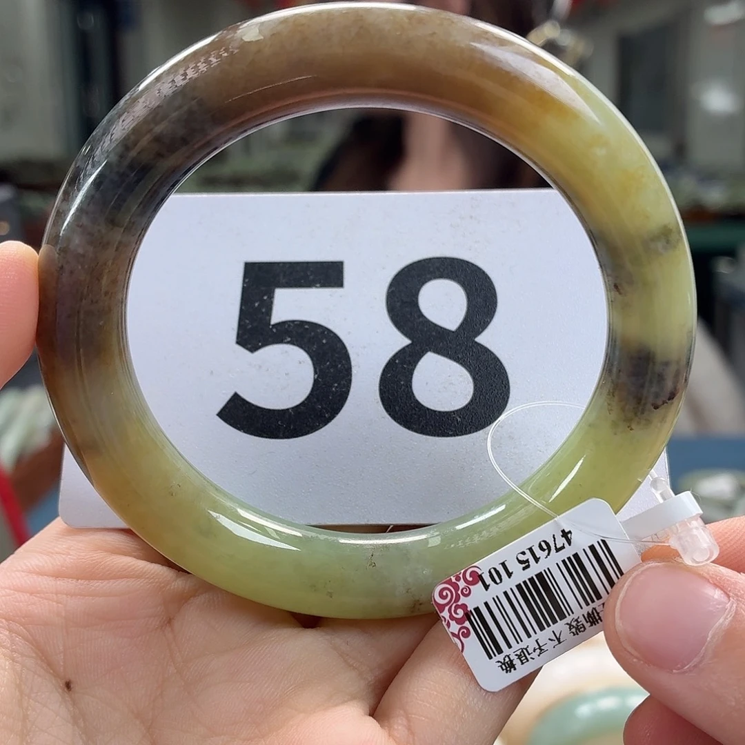 和田玉未镶嵌手镯结构