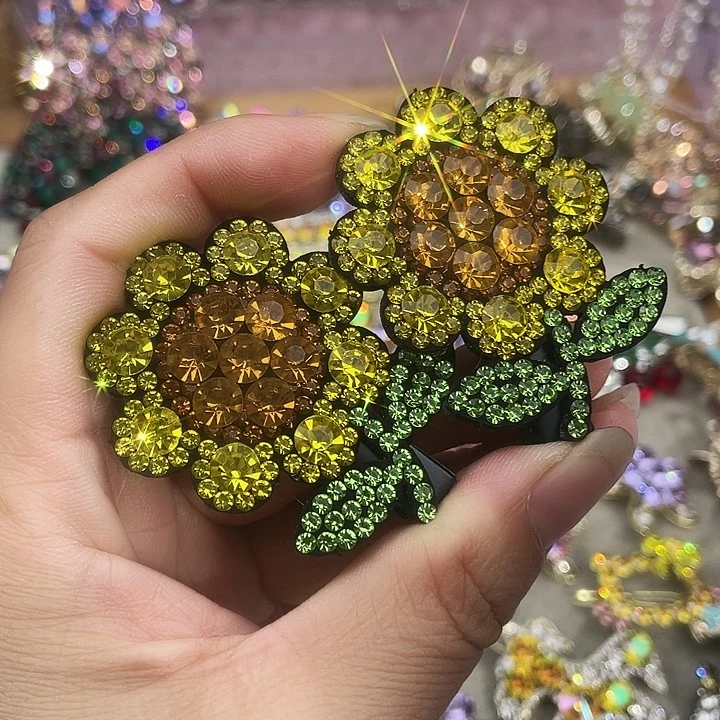 皮质铁合金唐阳光