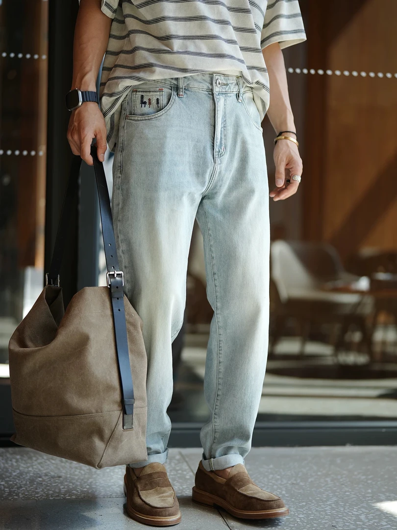 美式复古水洗磨白刺绣蓝牛仔裤男士夏季新款潮牌宽松直筒休闲裤