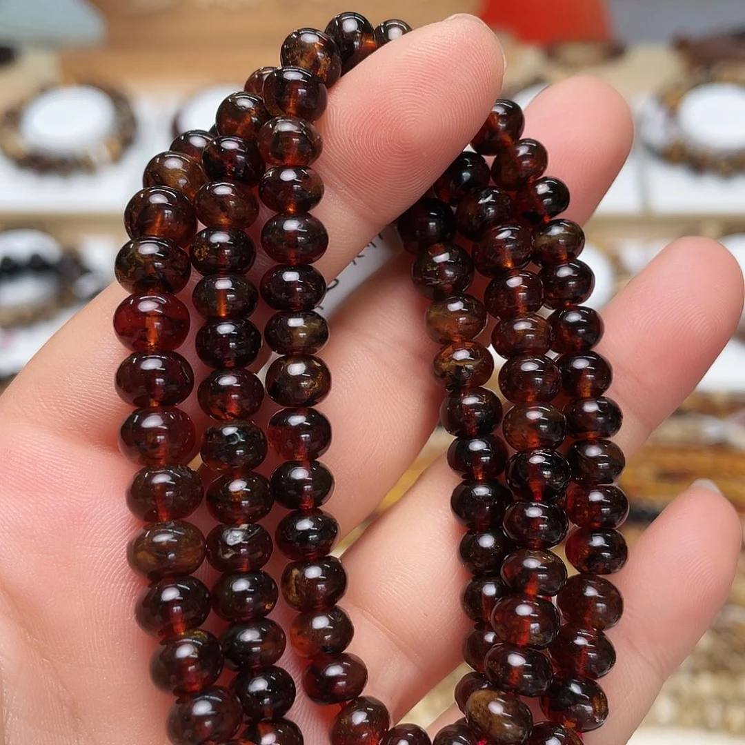 未镶嵌琥珀裸石七71386