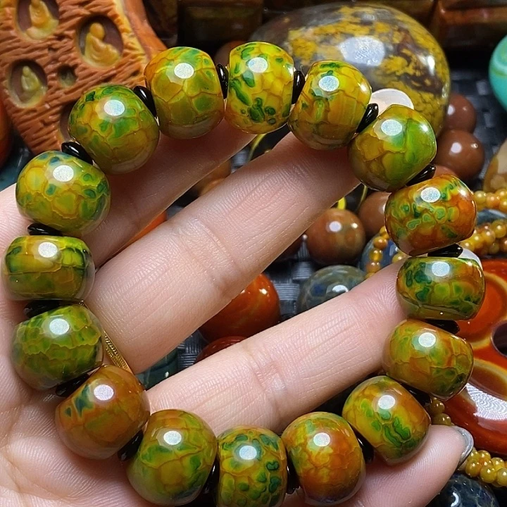 圣***铺玛瑙/玉髓未镶嵌颈饰