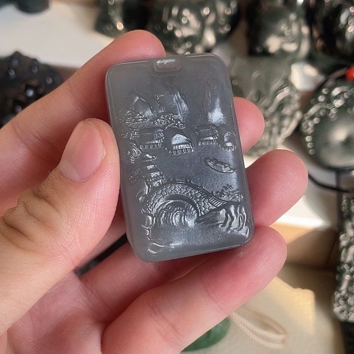 和田玉未镶嵌颈饰