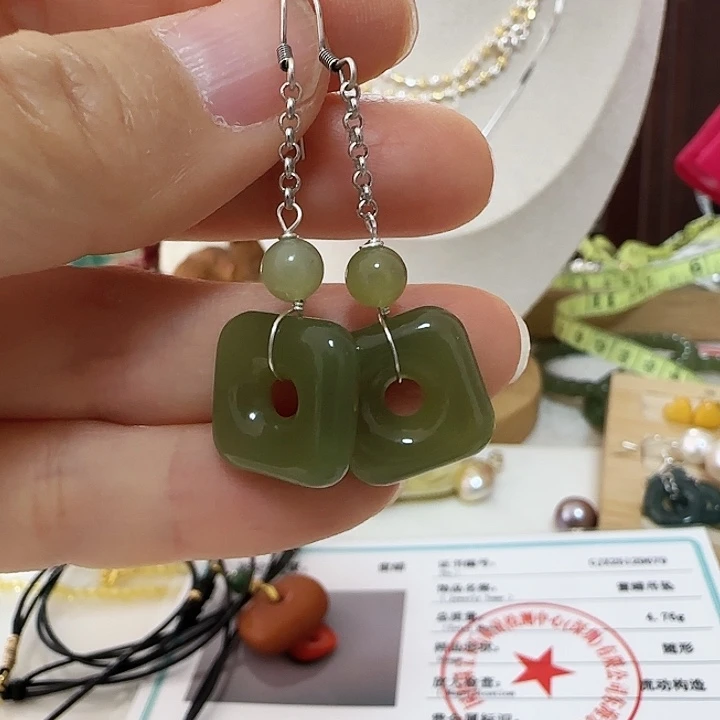 和田玉银S925镶嵌耳饰卡15.1方块耳饰有结构