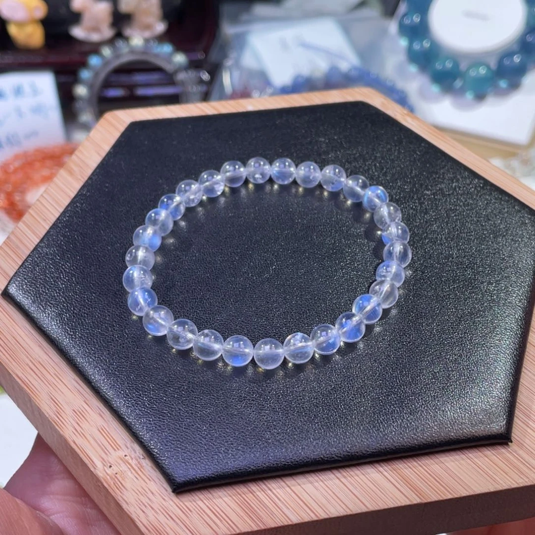 未镶嵌手链水晶透体强光蓝月6+