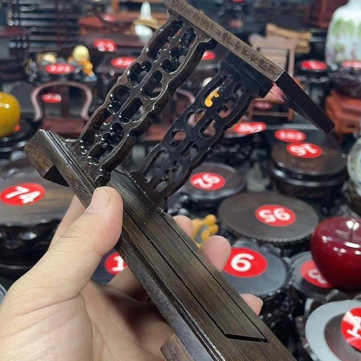 琉璃手工艺品红木底座工艺品瑕疵处理