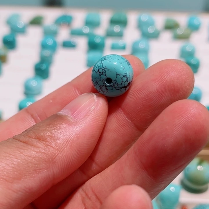 *****未镶嵌绿松石珠宝奇石