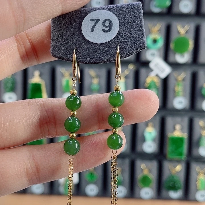 18K金镶嵌和田玉耳饰