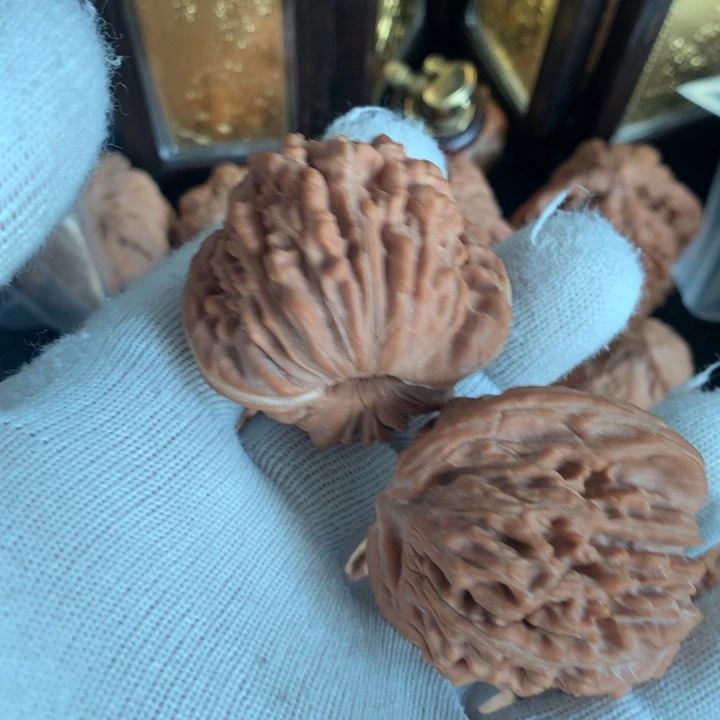 平***心文玩核桃把件四座楼