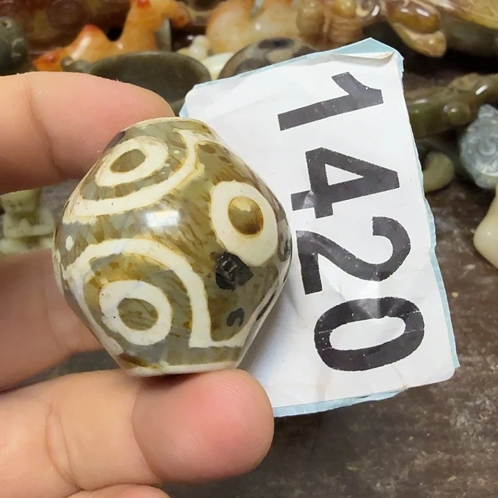 未镶嵌颈饰玛瑙/玉髓