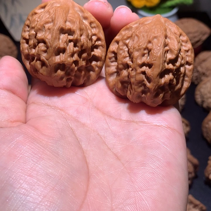 吊坠文玩核桃40野狼