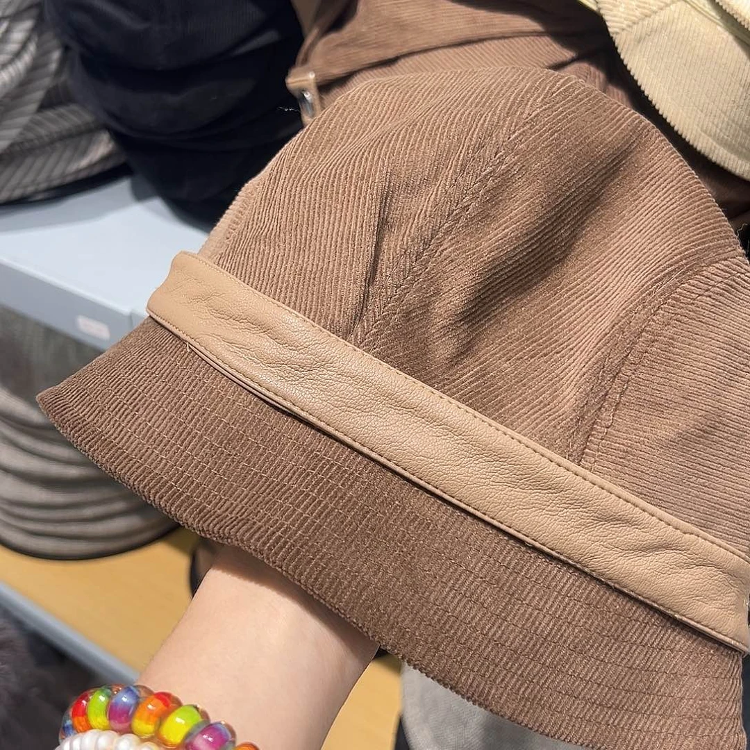 布艺非金属棕色渔夫帽