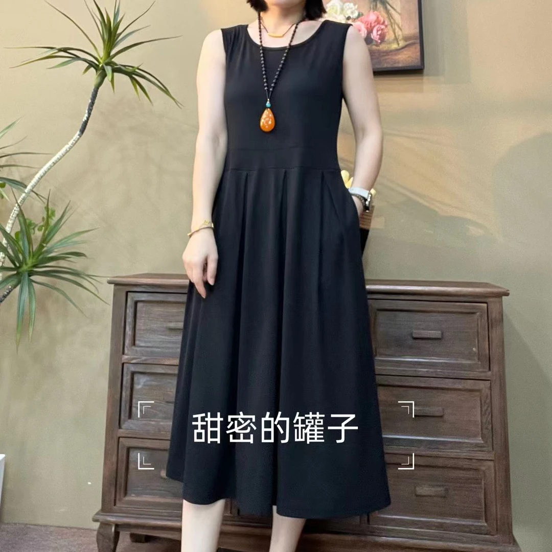 2522 时尚显瘦百搭无袖连衣裙