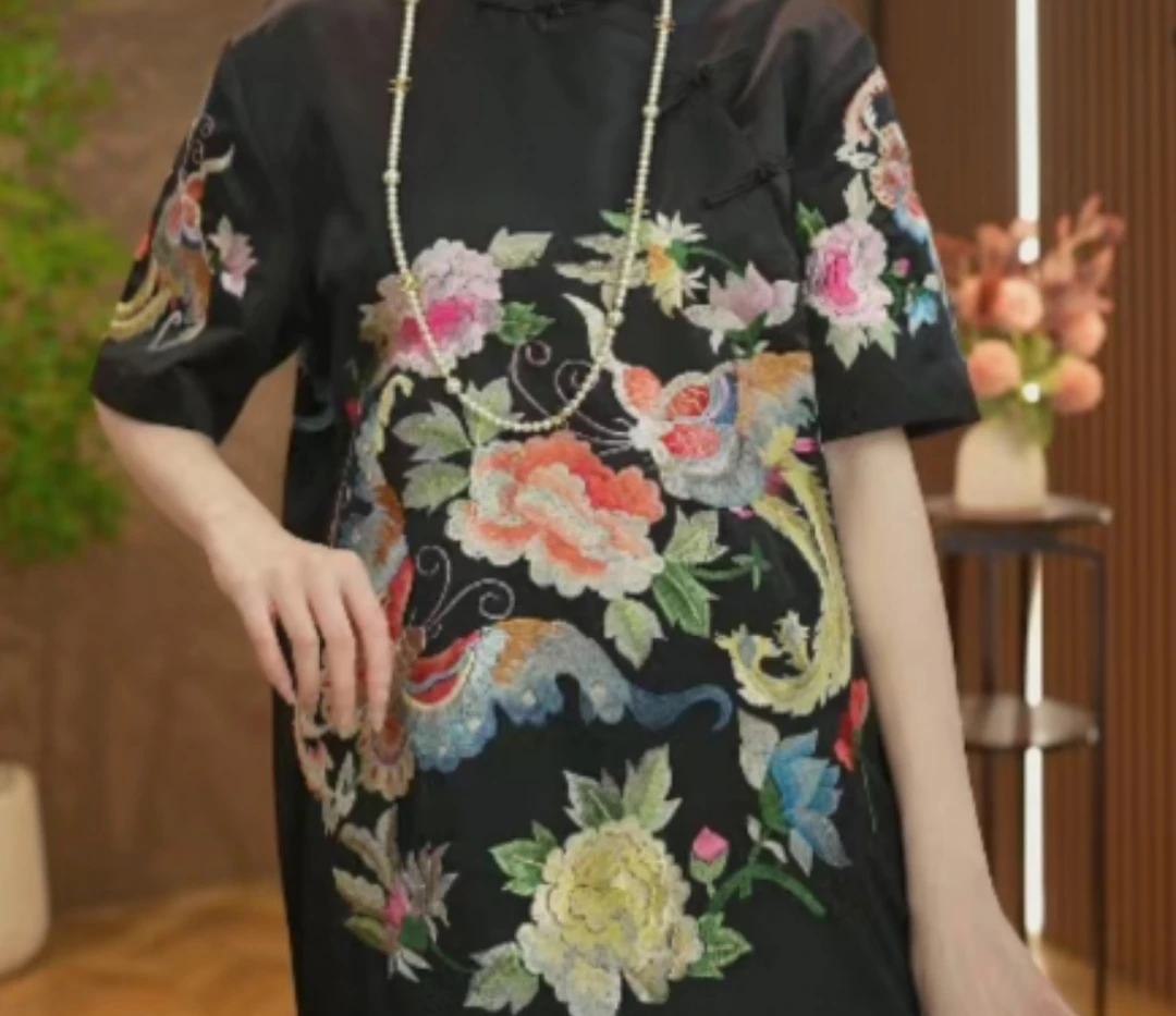 【国色芳华】夏季短款新中式复古刺绣改良短袖连衣裙2025C8052-林林