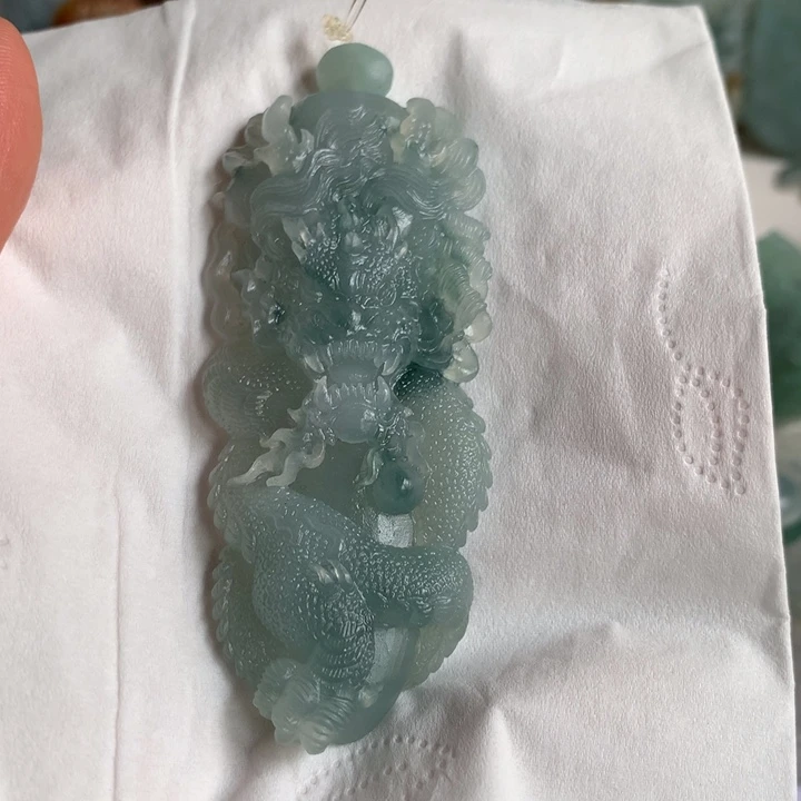 未镶嵌定制翡翠龙牌 毛货 无鉴赏期