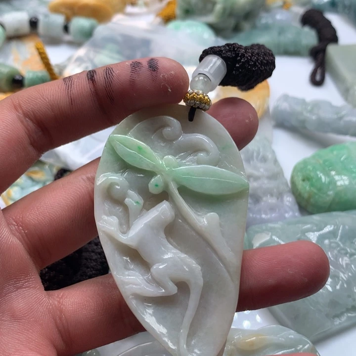 颈饰未镶嵌翡翠保真天然a货翡翠