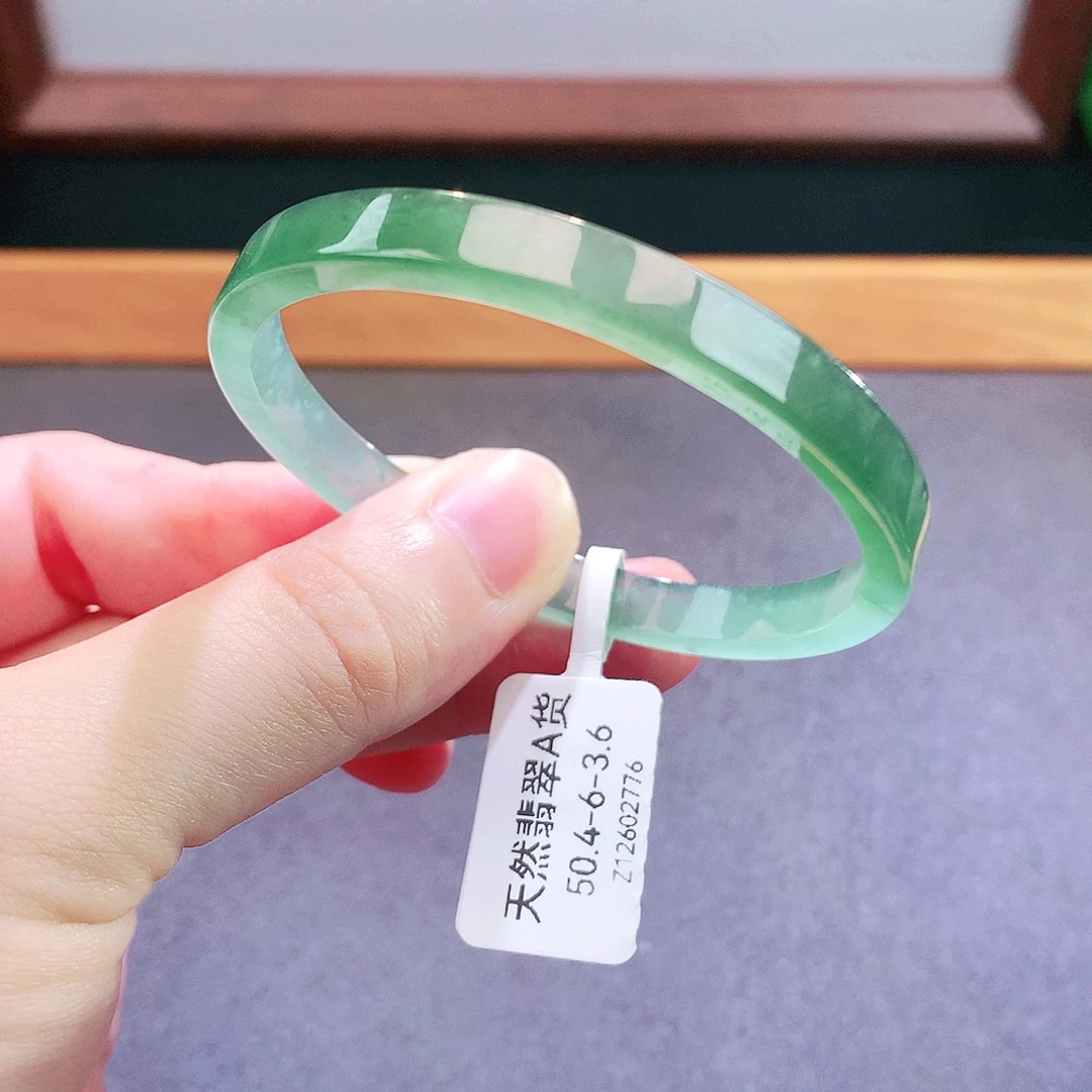 未镶嵌手镯翡翠天然翡翠