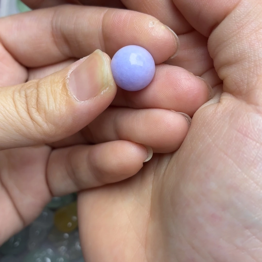 颈饰未镶嵌翡翠紫珠子