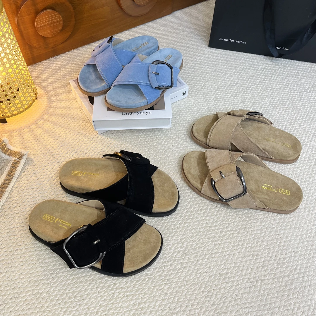 xk夏季品牌新款2025高级外穿平底拖鞋女沙滩爆款休闲一字拖凉拖女