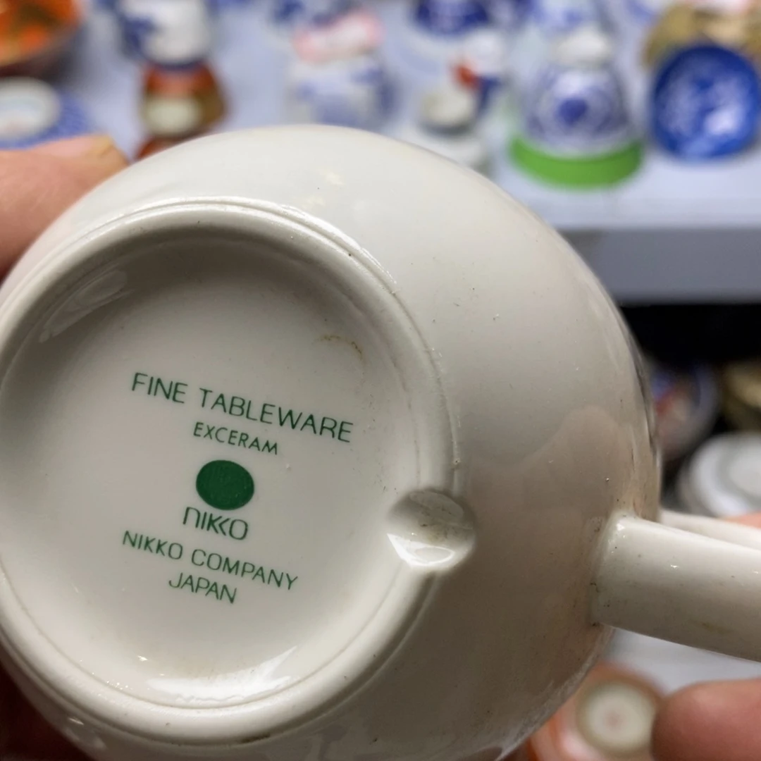 瓷片是你给她打个电饭