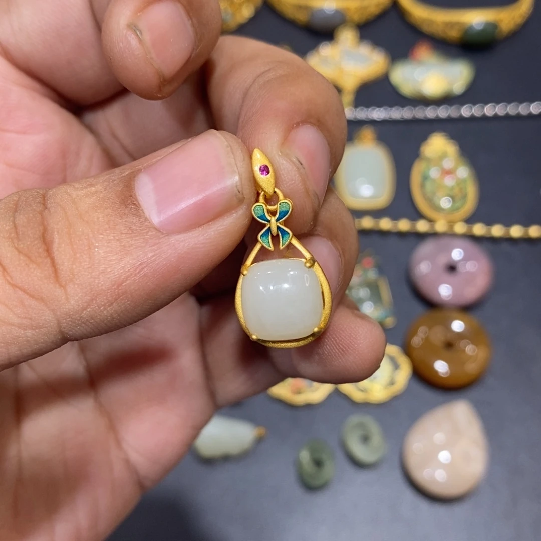 和田玉颈饰银S925镀金镶嵌