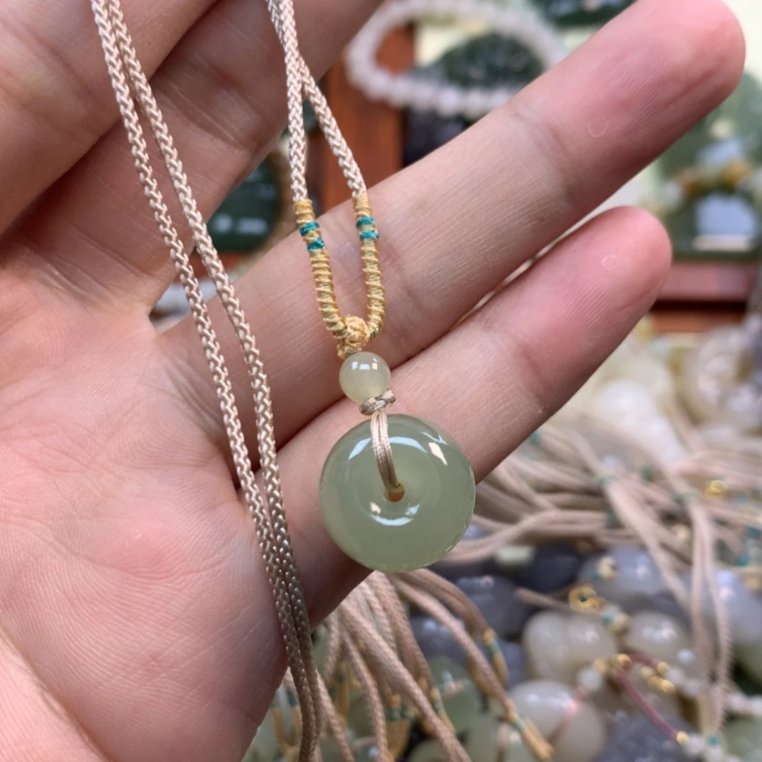 【闪购商品】和田玉颈饰未镶嵌