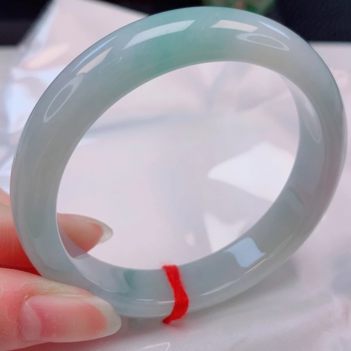 翡翠未镶嵌手镯54圈