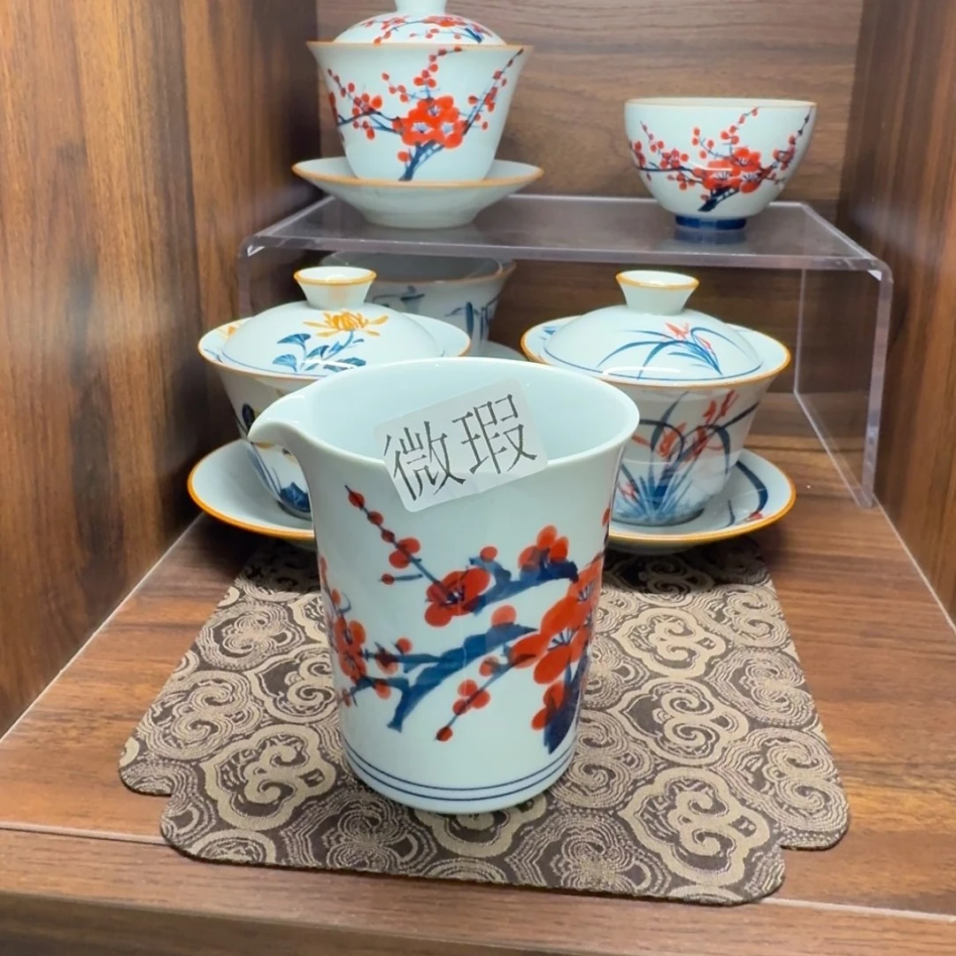 釉下手绘茶具微瑕