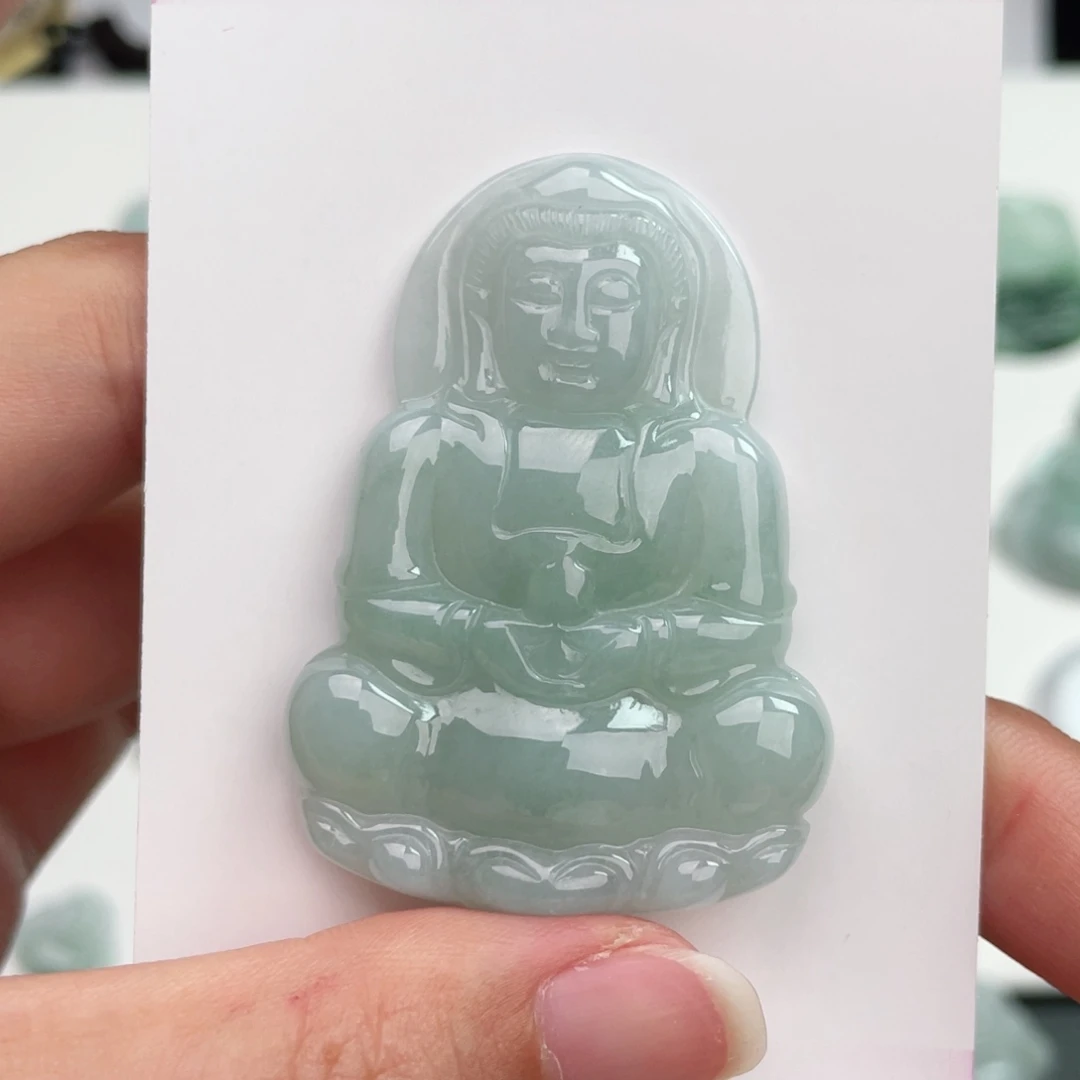 翡翠未镶嵌颈饰观音