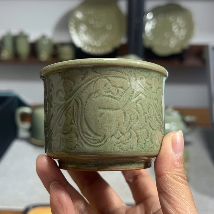 耀州窑青釉金运杯微微瑕1只