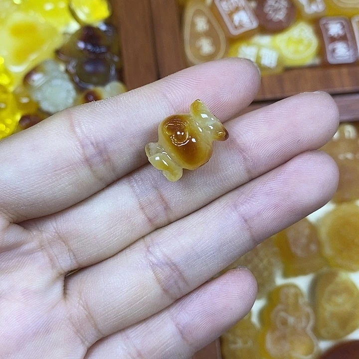 橄榄核吊坠糖果21