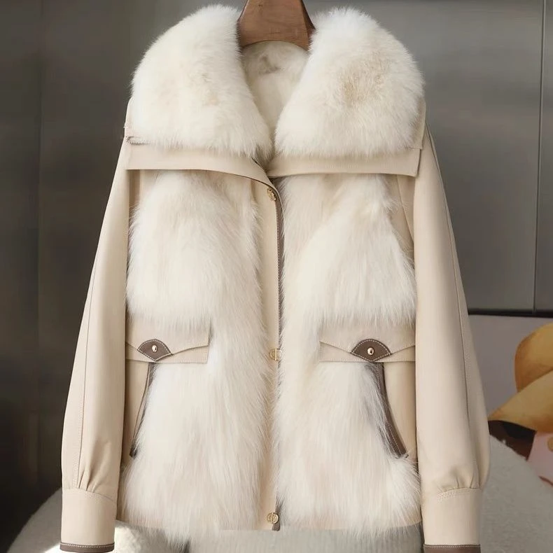 皮草狐狸毛外套冬季新款刺绣压花绵羊皮时尚加厚女装保暖皮毛一体