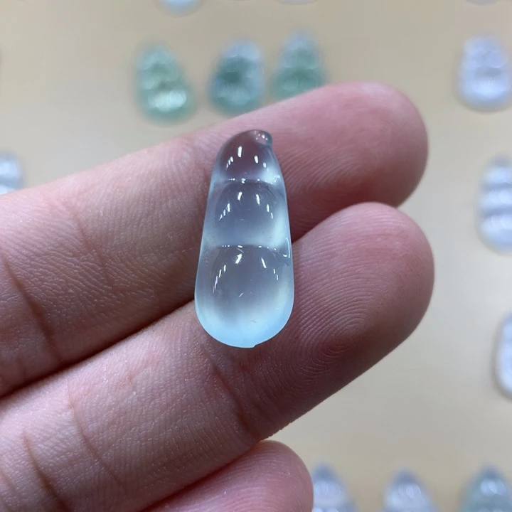 翡翠未镶嵌吊坠(不含链)翡翠吊坠