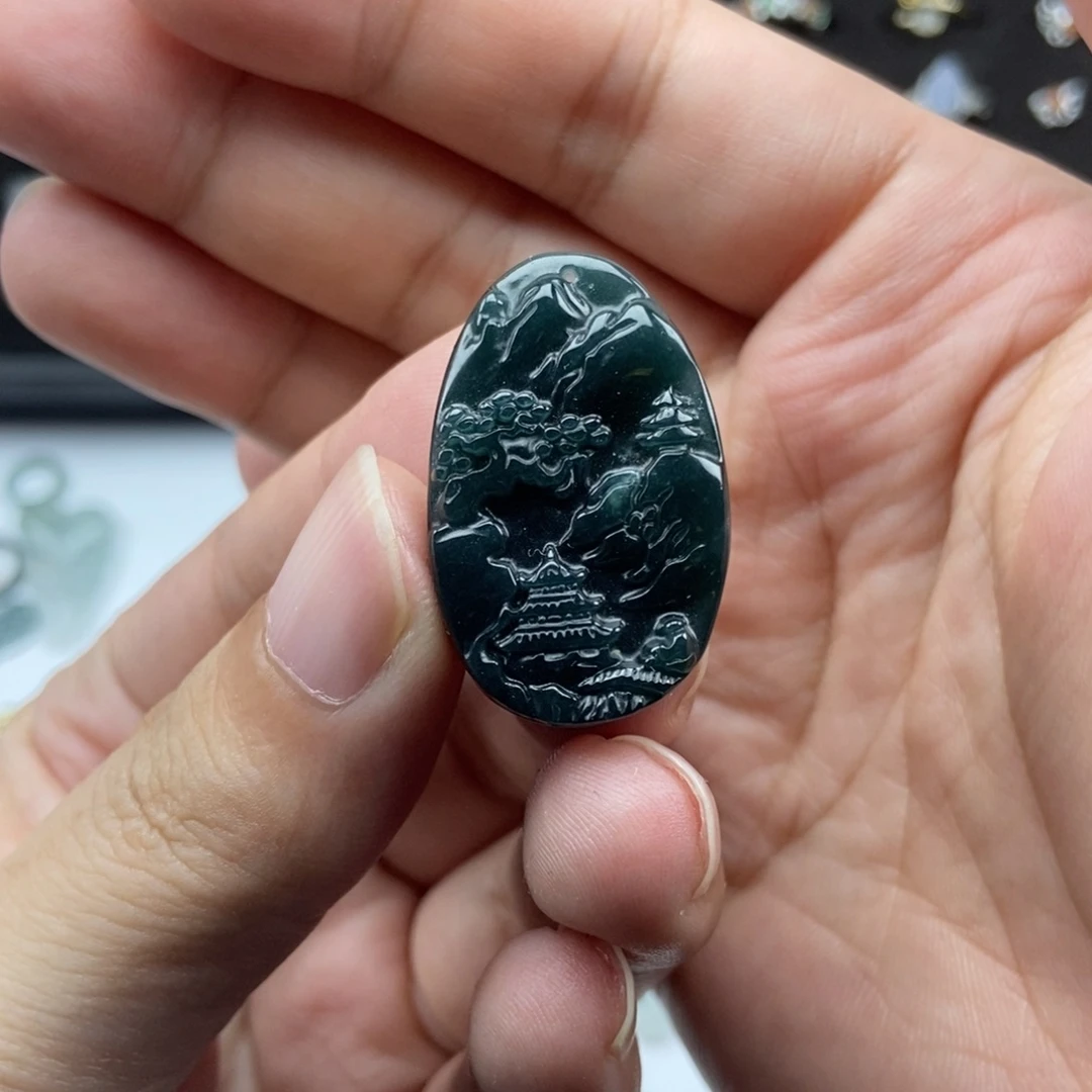 翡翠未镶嵌颈饰0000000012