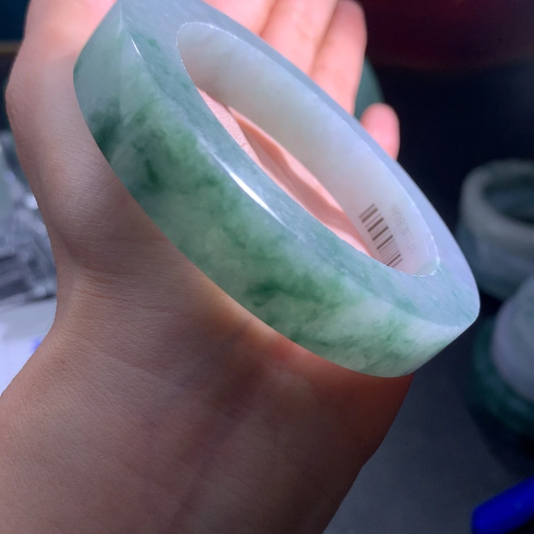 未镶嵌特价大漏定制翡翠