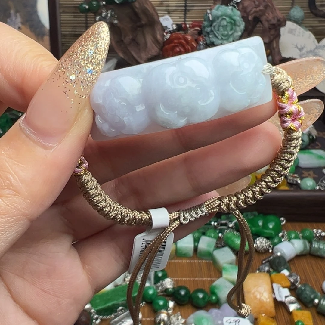 翡翠未镶嵌颈饰吊坠