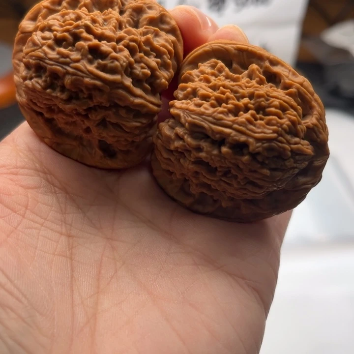 文玩核桃吊坠南疆42