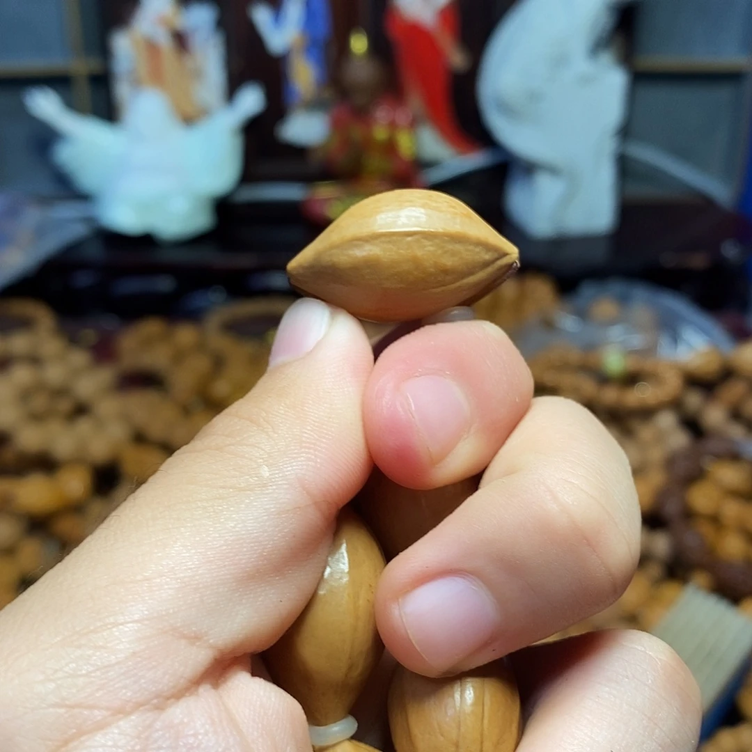 手串/手链橄榄核你那边哼哼唧唧哈哈哈哈哈哈男男女女呢