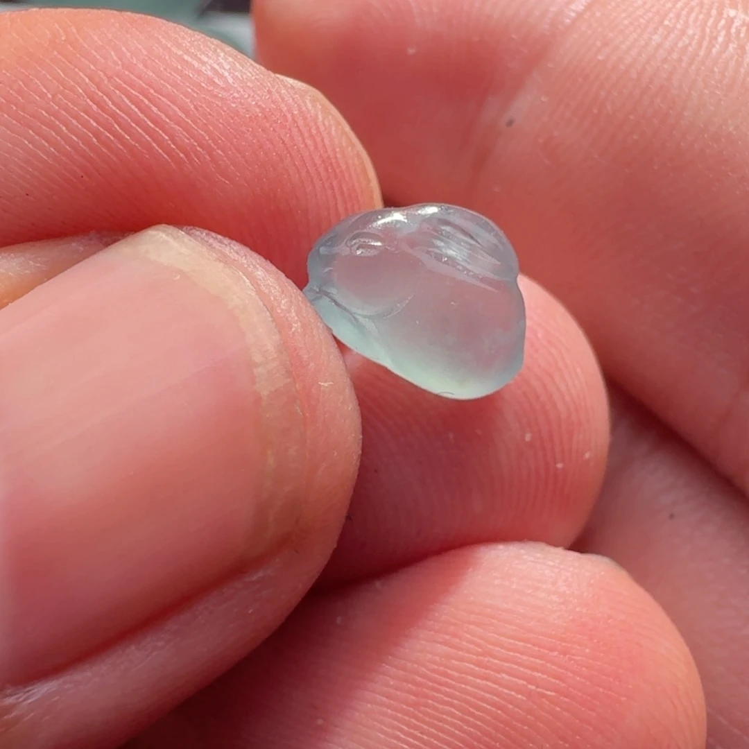 未镶嵌定制翡翠天然翡翠兔子