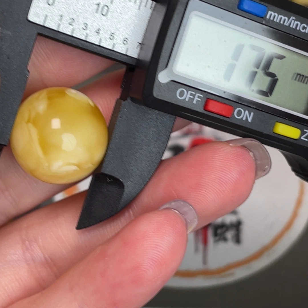 未镶嵌琥珀裸石512