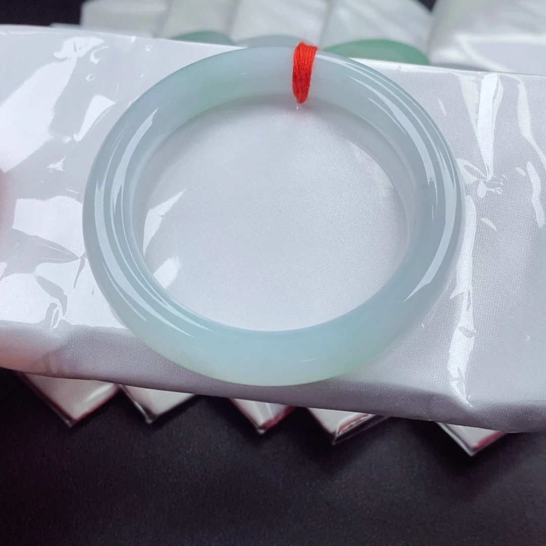 翡翠手镯未镶嵌圆条56（25439
