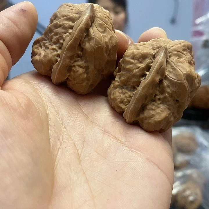 文玩核桃把件35一帆风顺蛤蟆头红皮