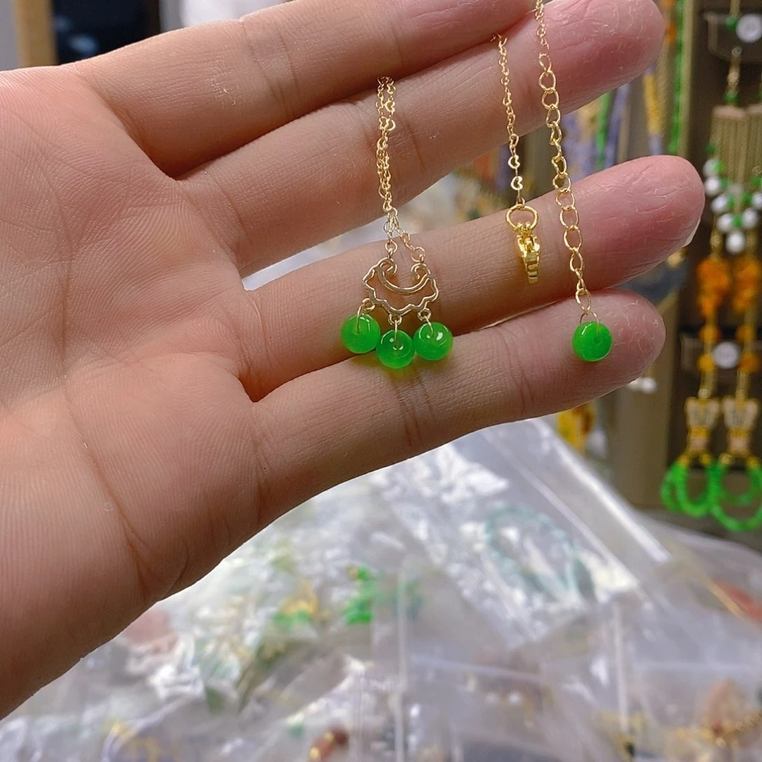 翡翠合金耳饰翡翠