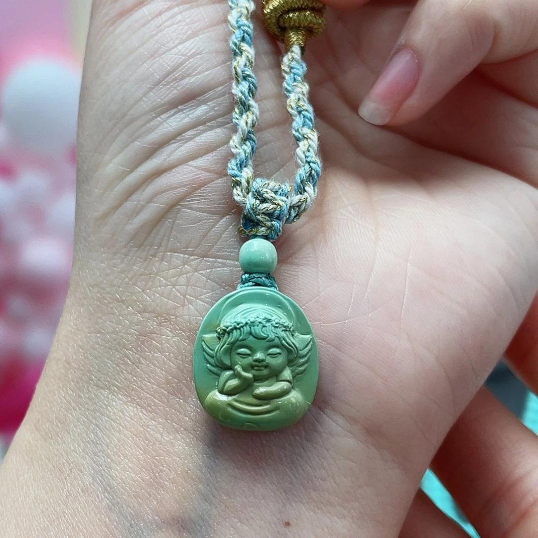 绿松石颈饰未镶嵌