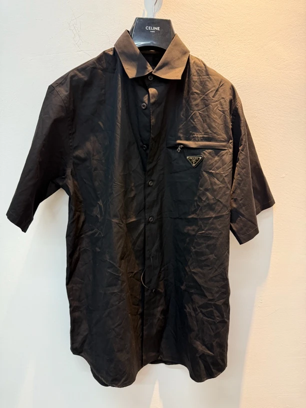 未使用  xs/prada 黑色三角标 短袖衬衫/05853