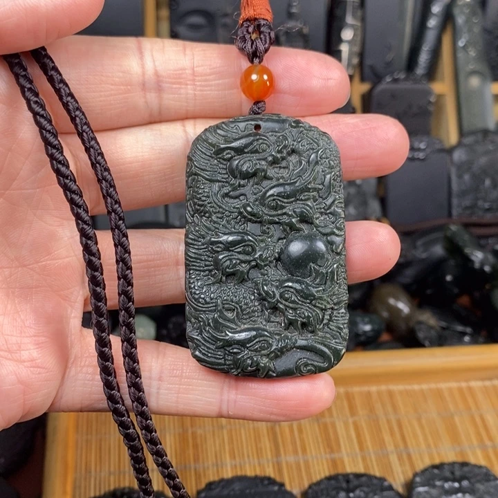 和田玉（青玉）未镶嵌颈饰