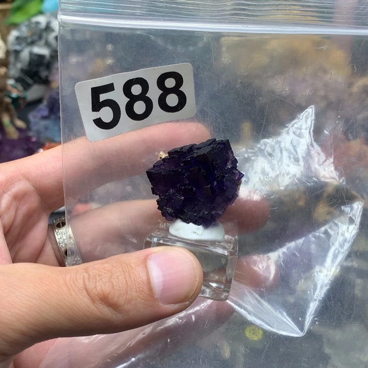 胖***星未镶嵌珠宝半成品水晶588