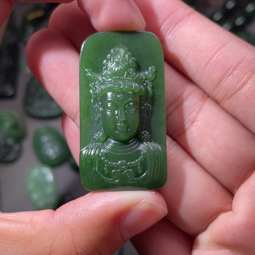 和田玉（碧玉）未镶嵌颈饰