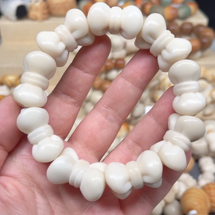 菩提根/象牙果手串2-9-19全品蝴蝶结